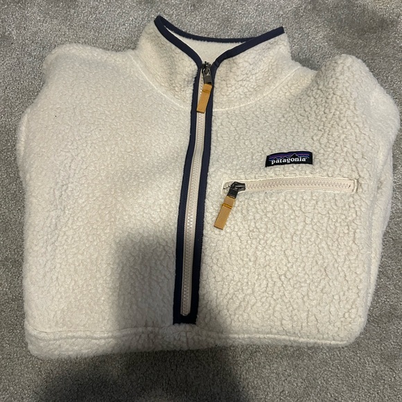 Patagonia Jackets & Blazers - Patagonia  White Fleece